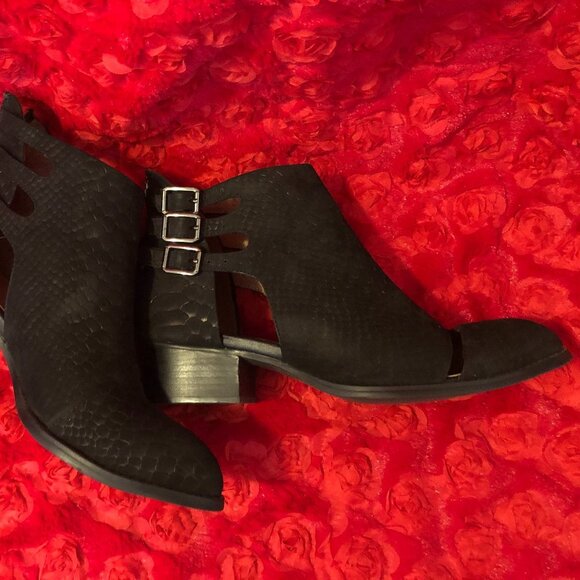 JEFFREY CAMPBELL LEATHER BOOTIES - Picture 12 of 16